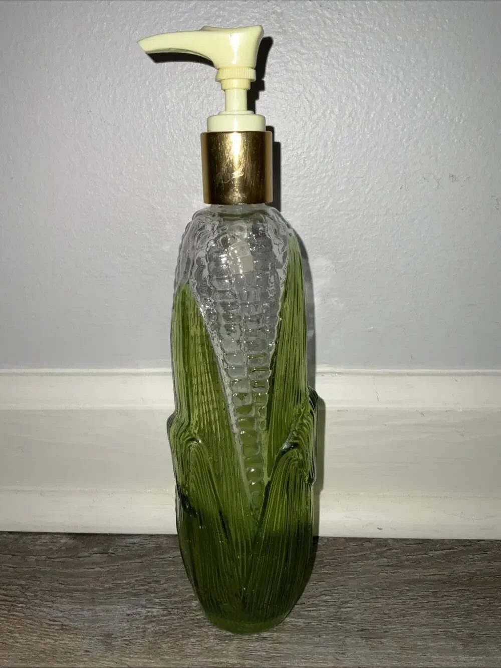 Avon Golden Harvest Ear of Corn Glass Soap Lotion Pump Dispenser Farmhouse